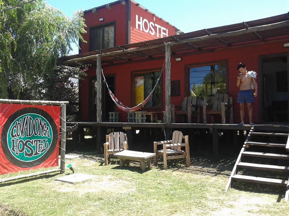 Hostel Covadonga La Pedrera Bagian luar foto
